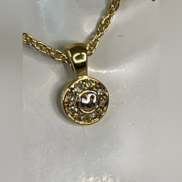 Nina Ricci Bundle (Wristlet and necklace) - Picture 5 of 16